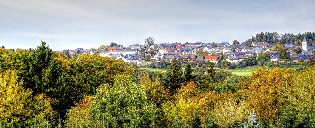 Blick oberhalb von Frohnhofen auf Wershofen!